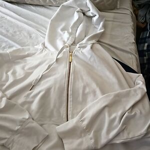 Lily pulitzer sweatshirt Lora hoodie Top